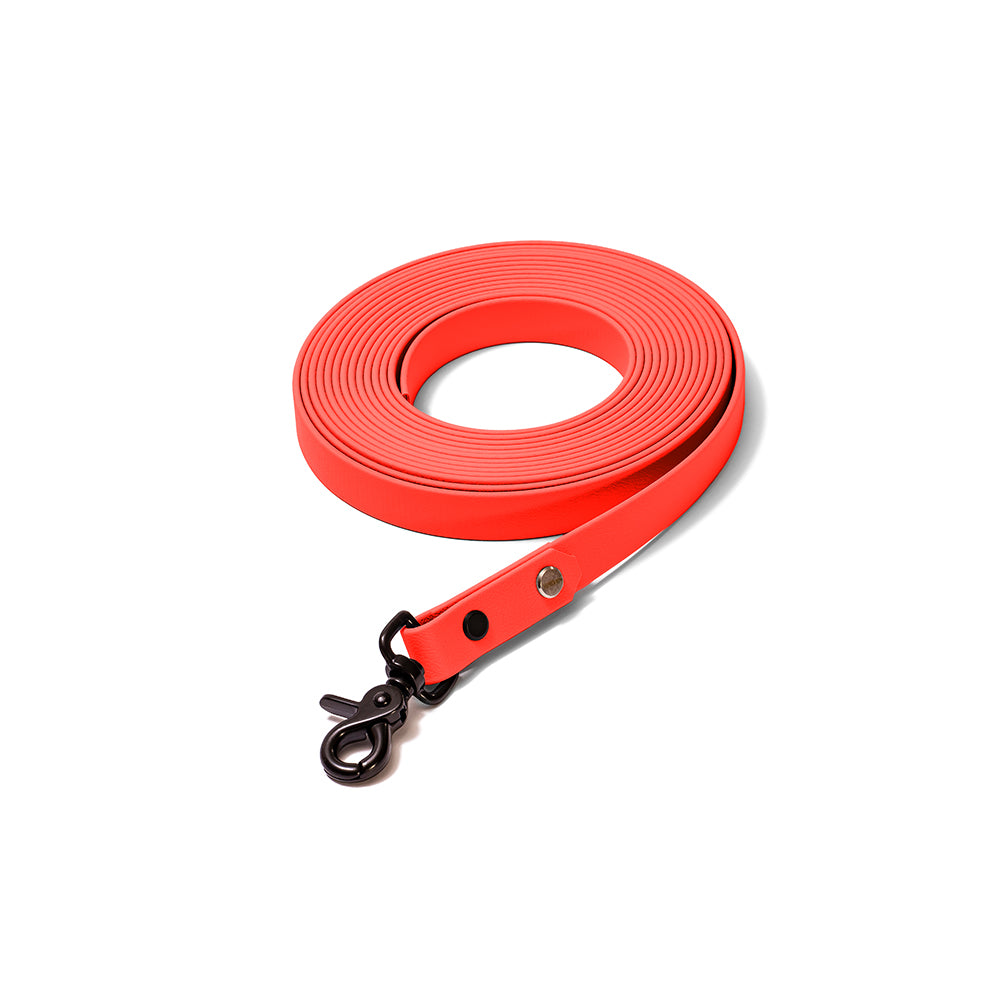 Schleppleine aus BioThane in Orange – Modell Feuerfunke, robust und wasserfest - schwarz