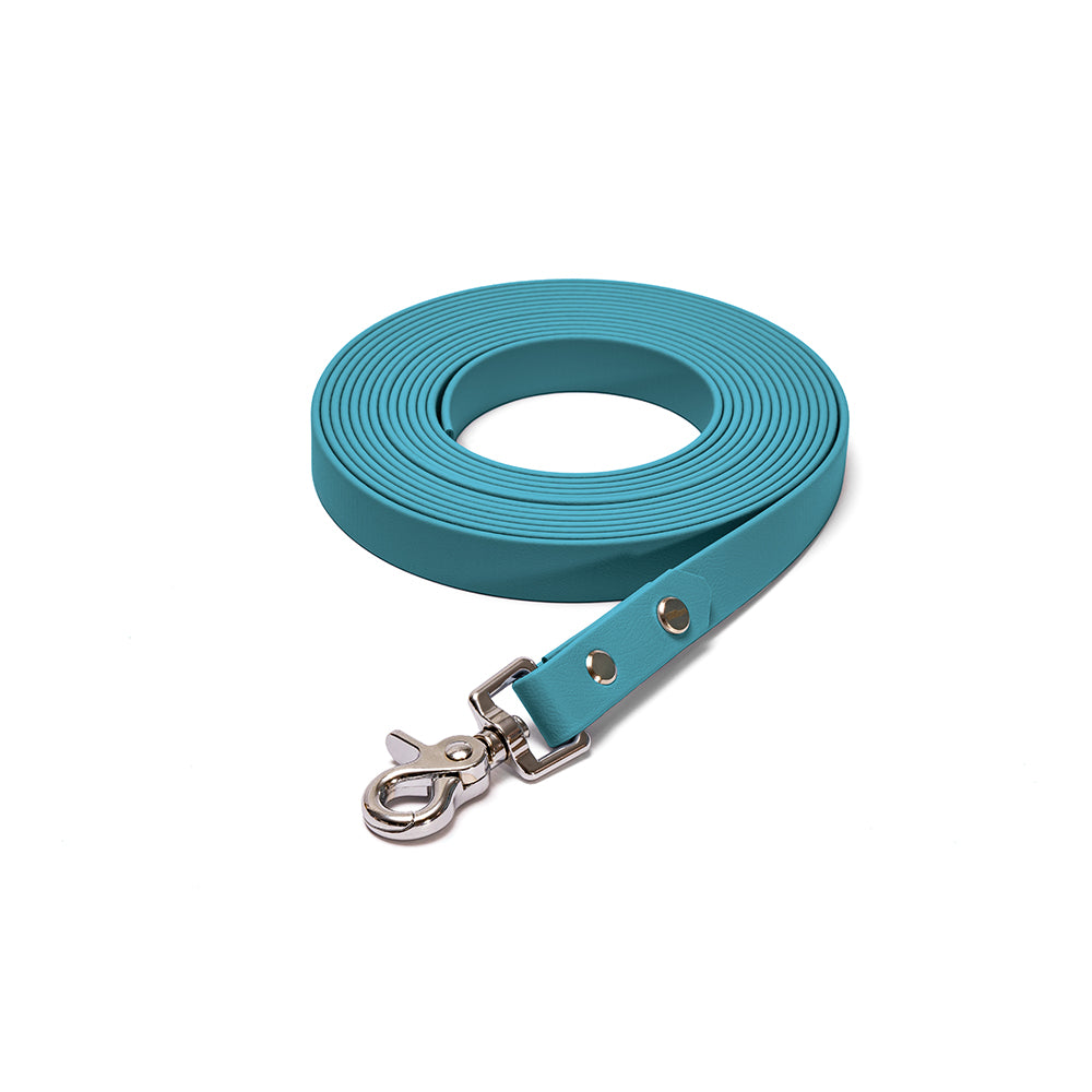 Schleppleine aus BioThane in Türkis – Modell Lagune, robust und wasserfest, silber